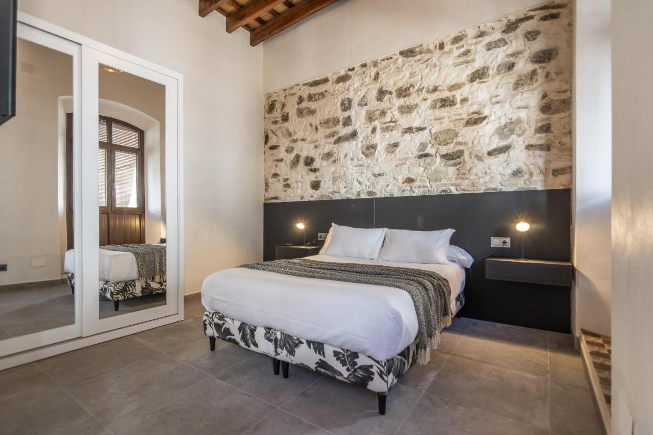 Trajano Premium Estudios By H Apartment *