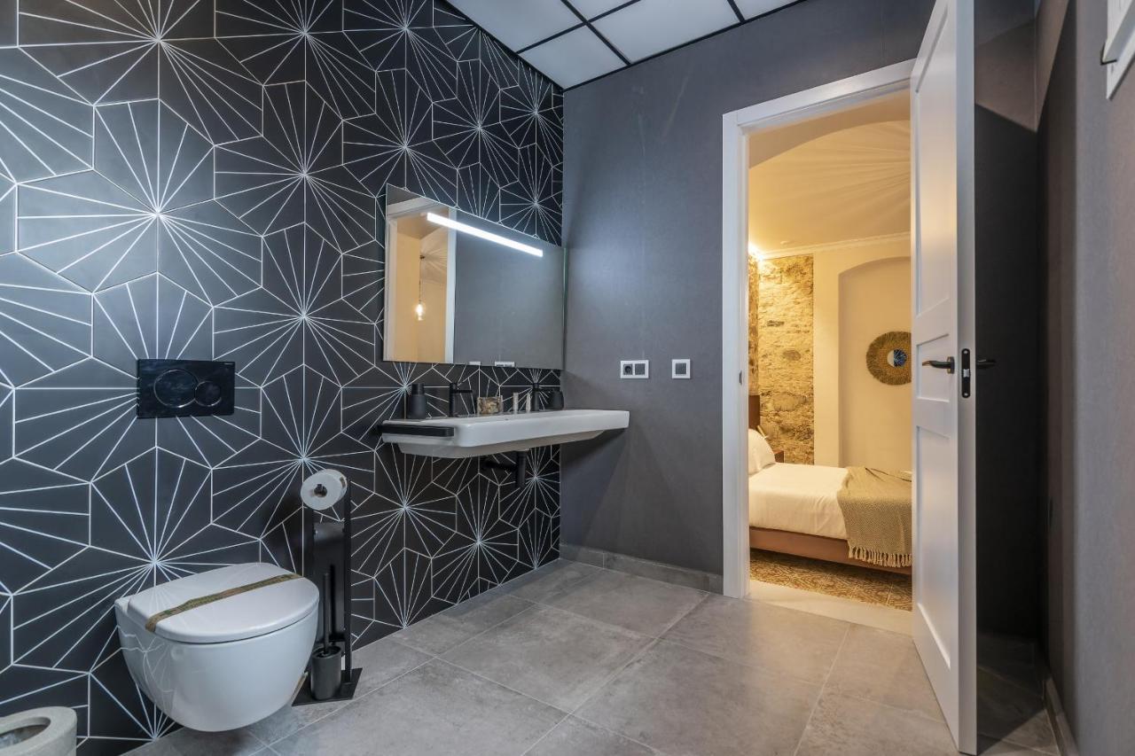 Trajano Premium Estudios By H Aiamonte
